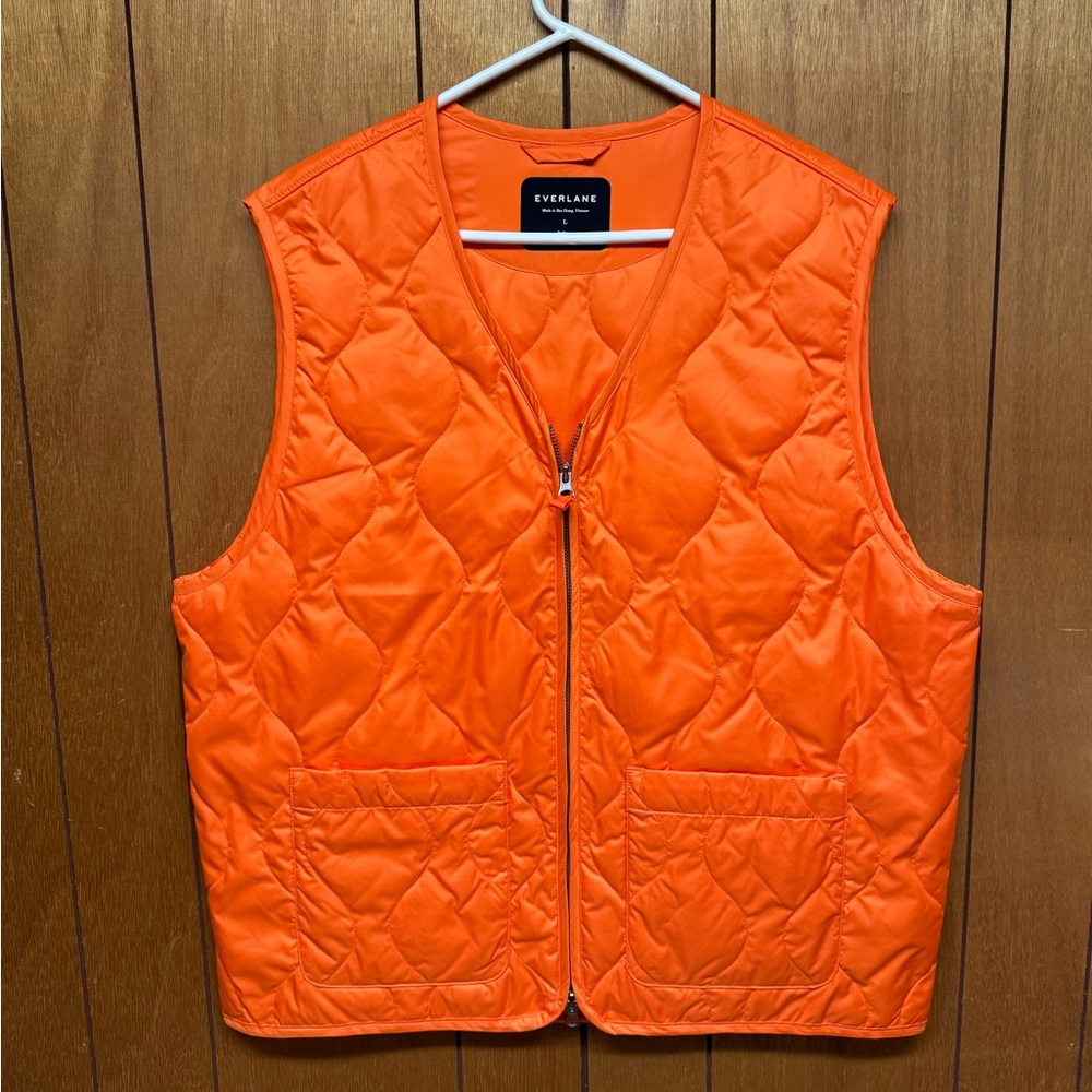 Everlane ReNew Orange Quilted Primaloft Vest
